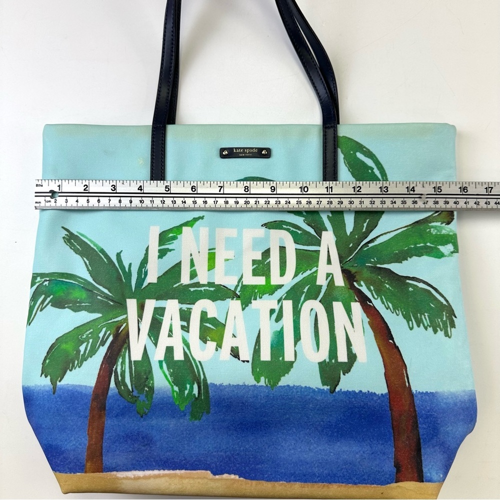 Kate Spade Breath of Fresh Air I Need a Vacation Large Tote
Beach Sun and Sand - Picture 12 of 13
